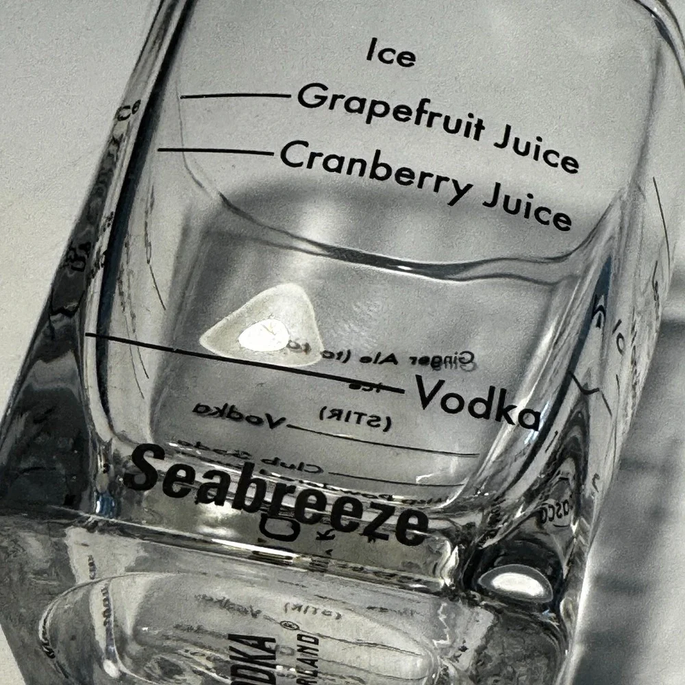Kikkerland Bartending Rocks‎ Glasses Set of 2 & 8 Recipes